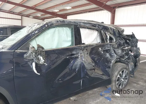 2021 Toyota Highlander Xle from USA, damaged, VIN 5TDGZRBHXMS559022